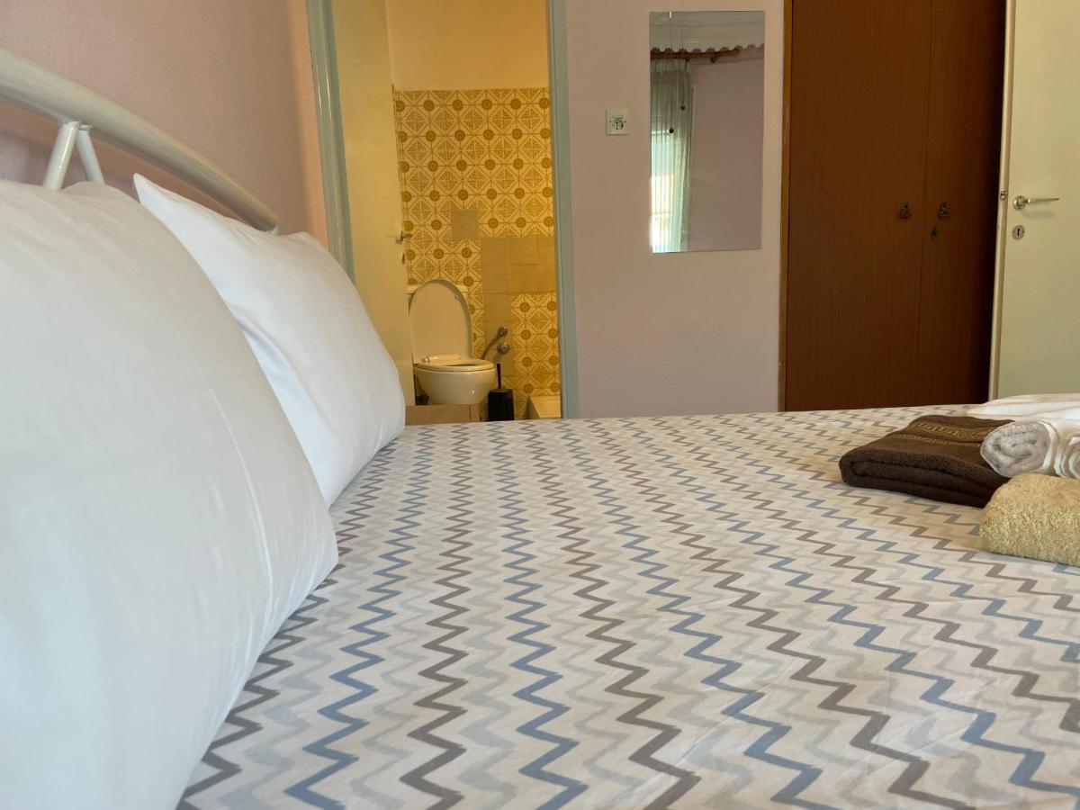 Villa Maria Petru Ierissos Exteriör bild